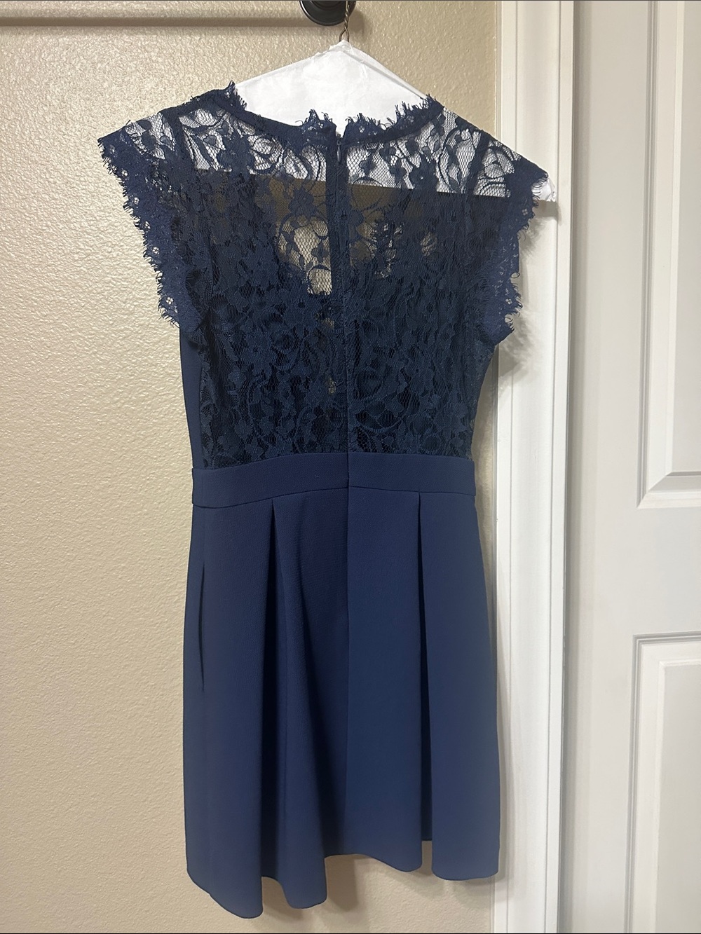 BCBGeneration Cocktail Dress - Picture 4 of 6